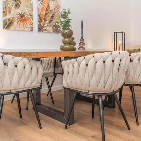 Luxus-Apartment Zentral 3 Sz, Platz Fuer 6 * Köln