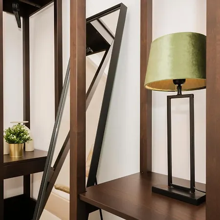 Apartman Luxus-Apartment Zentral 3 Sz, Platz Fuer 6 Köln