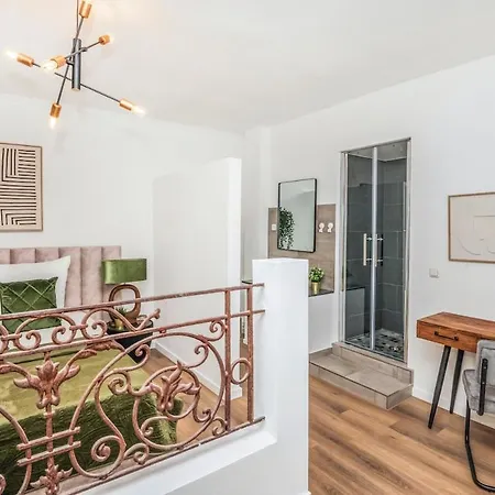 Luxus-apartment Zentral 3 Sz, Platz Fuer 6