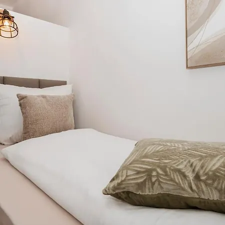 Διαμέρισμα Luxus-apartment Zentral 3 Sz, Platz Fuer 6 *