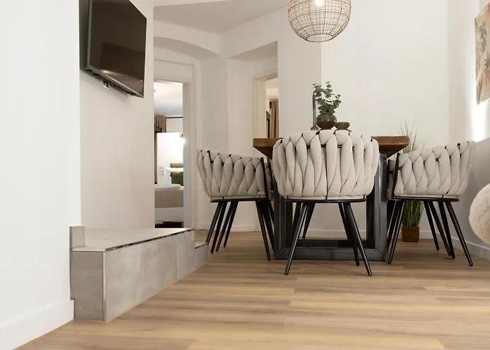 B49 - & Messe Lägenhet